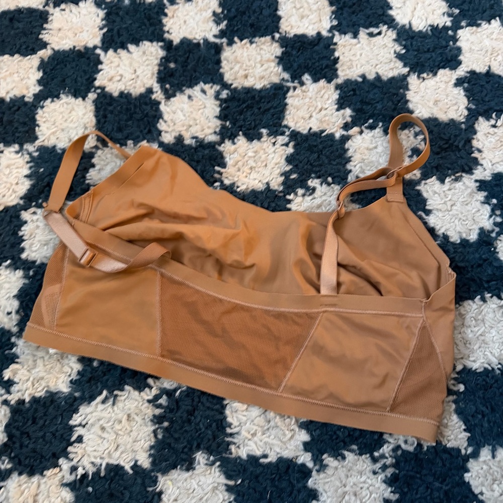 True & Co. Bra - Picture 2 of 4